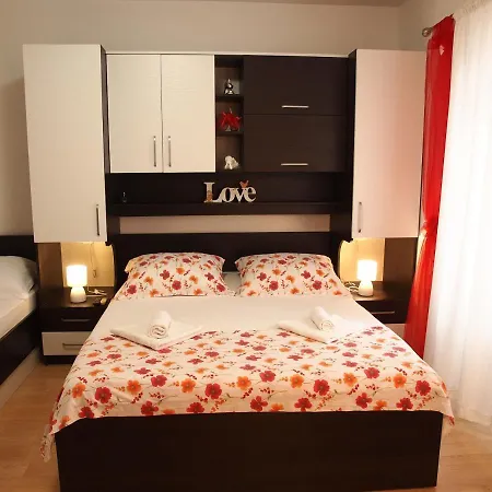 Apartman Mario Makarska